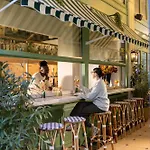 Hotel Royal Madeleine & 4*