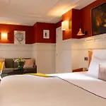 Hotel Royal Madeleine & 4*