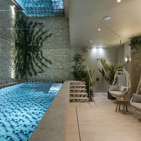 Royal Madeleine & Hotell Paris