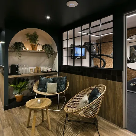 Royal Madeleine & Hotell