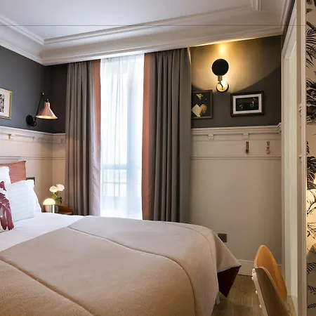 Royal Madeleine & 4* פריז