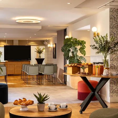 Royal Madeleine & 4*