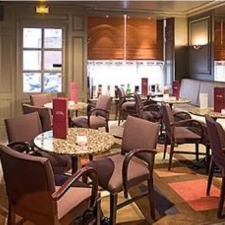 Hotel Royal Madeleine & 4*