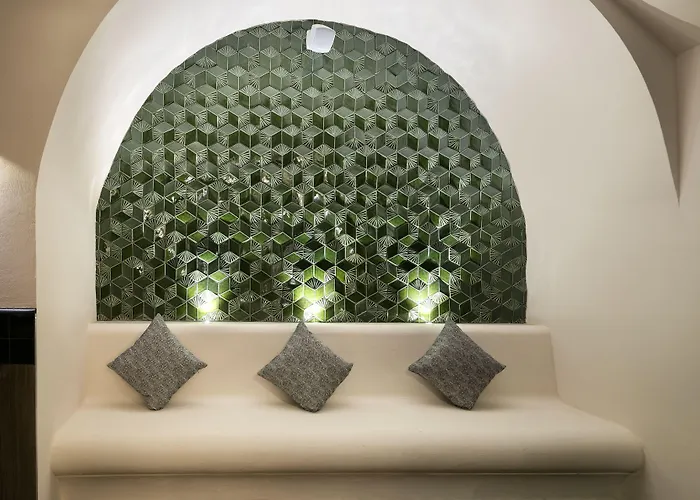 Royal Madeleine & Hotel