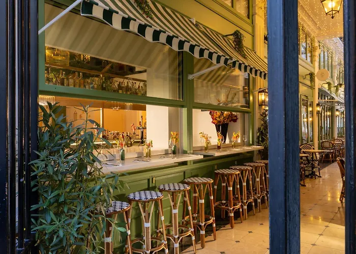 Hotel Royal Madeleine & 4*